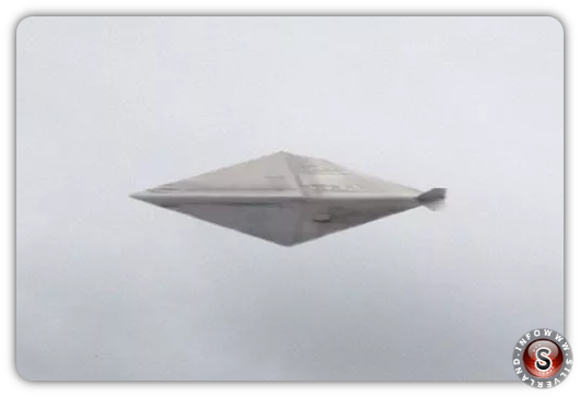 Calvine UFO photo