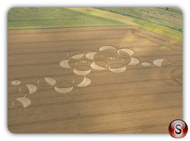 Crop circles - Roundway Hill Wiltshire UK 2011