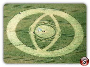 Crop circles - East Field, Alton Barnes Wiltshire 1994