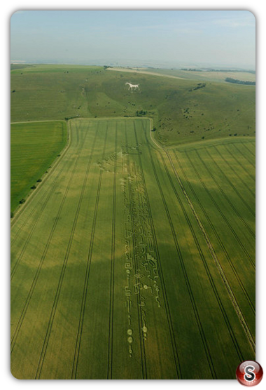 Crop circles - Alton Barnes White Horse Wiltshire 2009