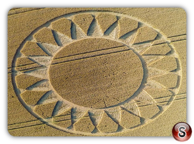 Crop circles - Cley Hill Wiltshire 2016