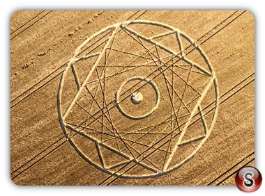 Crop circles - BIshops Canning Down Wiltshire 2012