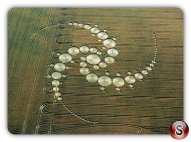 Crop circles Triple Julia Set 1996