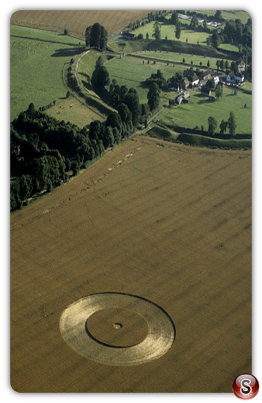 Crop circles - Avebury Wiltshire 1998