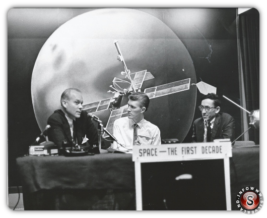 Richard Hoagland, che apparve molte volte al WTIC negli anni '60 e che apparve insieme a Dick Bertel in "La notte dell'incontro", il primo sorvolo di Marte nel 1965, intervista eminenti scienziati sull'atmosfera quasi impenetrabile di Venere.