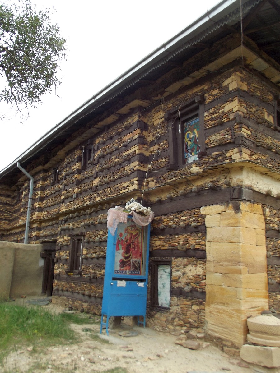 Voyage Séjour Road Trip Visite trekking et randonnée. Le monastère de Debre Damo en Ethiopie.  L'Eglise Abba Aregawi.