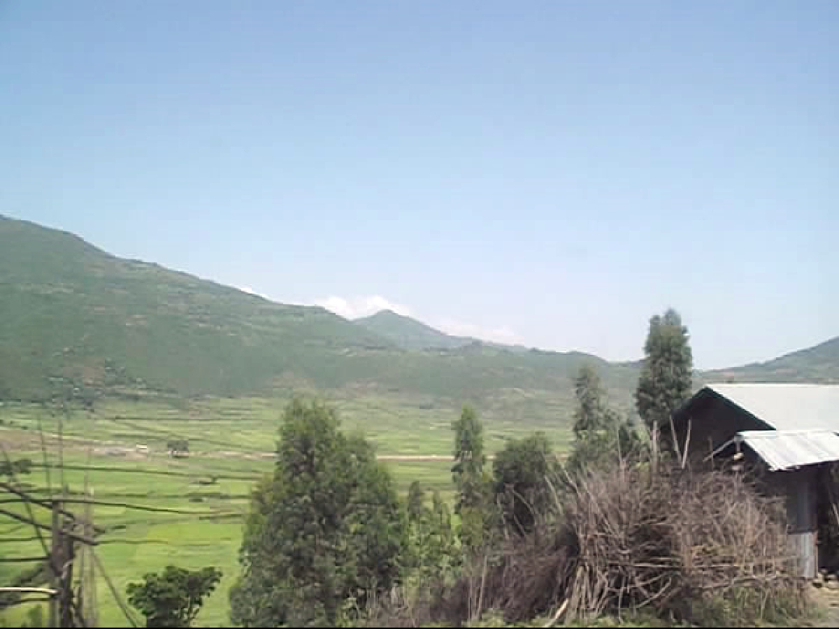 Voyage Séjour Trekking et randonnée, Road Trip en Ethiopie, route d'Addis Abeba vers le Tigré en autocar