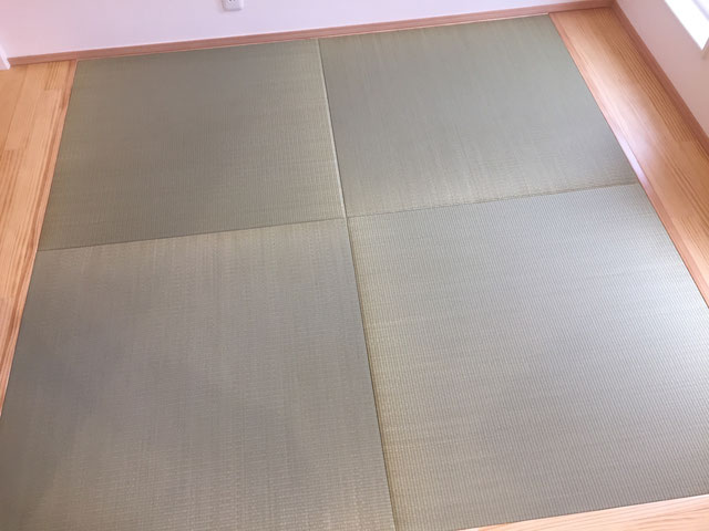 い草目積織り縁無し畳