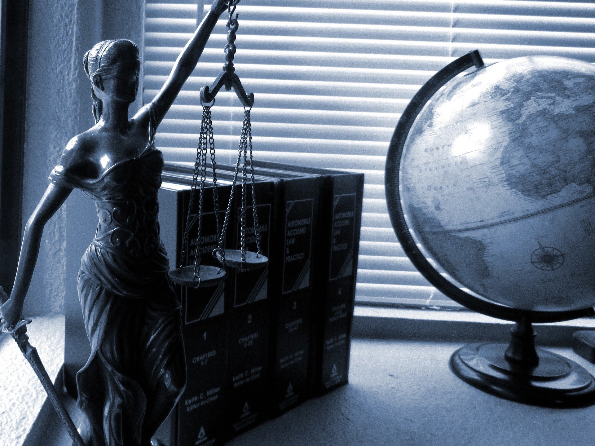 The problems of unethical management