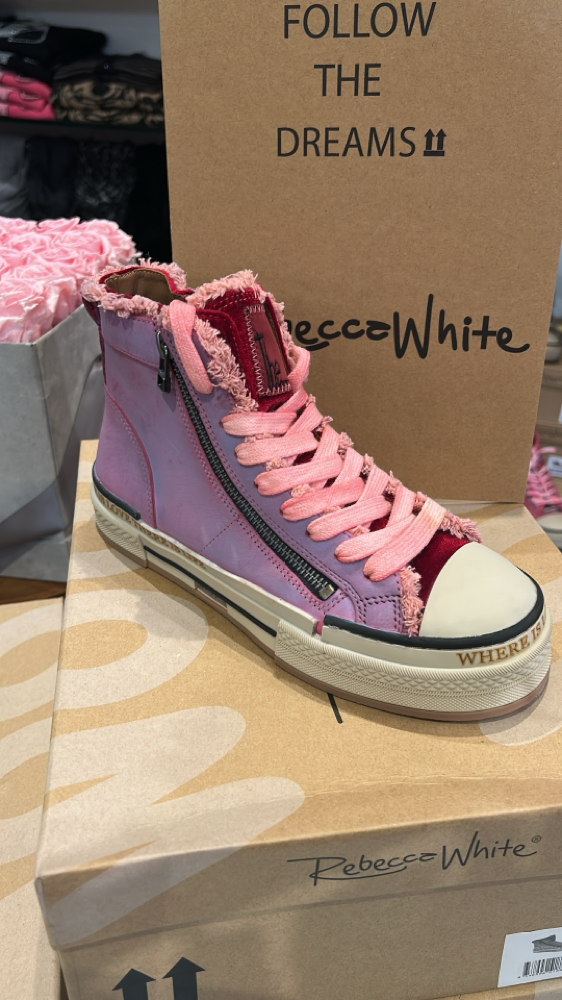 Stylische Sneaker von P448
