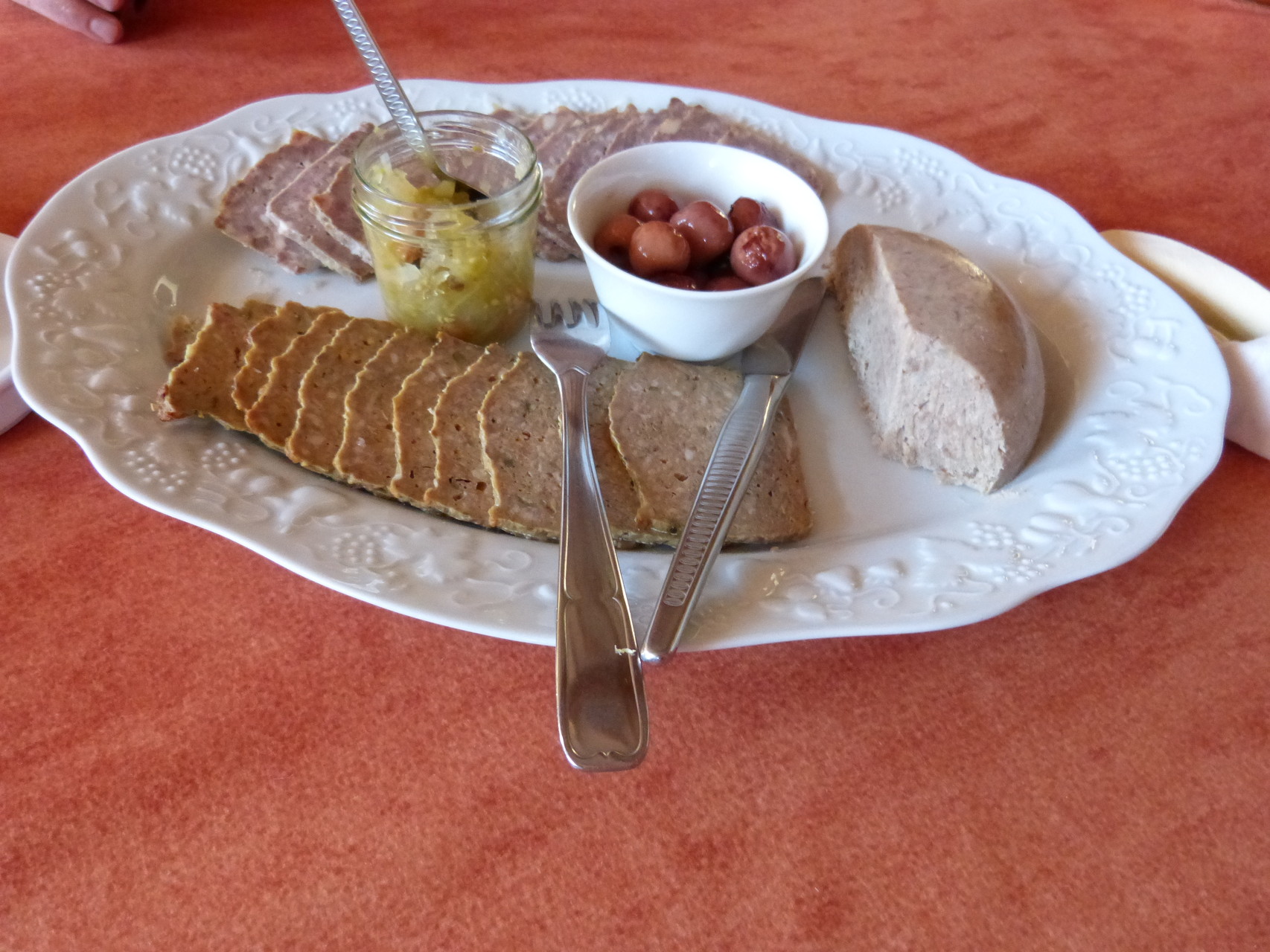 terrine et cerises au vinaigre