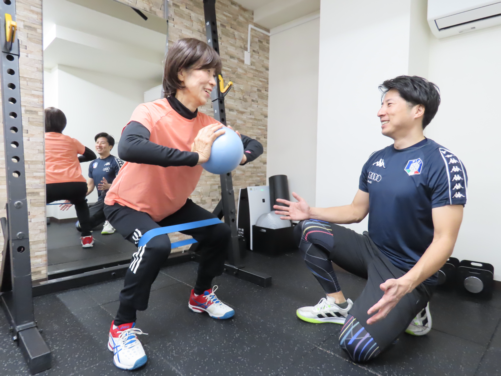 トップアスリートからホビーまで、全てのスポーツ愛好家のパフォーマンス向上に寄与します。お客様の身体的特性や動作のクセを把握し、競技に必要なトレーニングをご提案します。