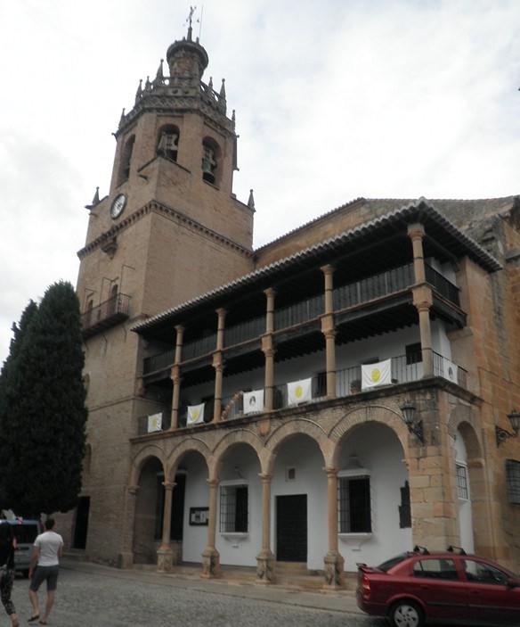 Colegiata Santa Maria de la Incarnacion la Mayor, ancienne mosquée transformée en cathédrale. 