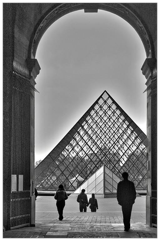 Paris : La Pyramide du Louvre