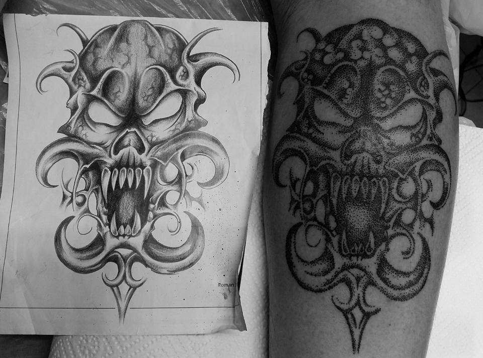 Dotwork Tattoo Handwerk