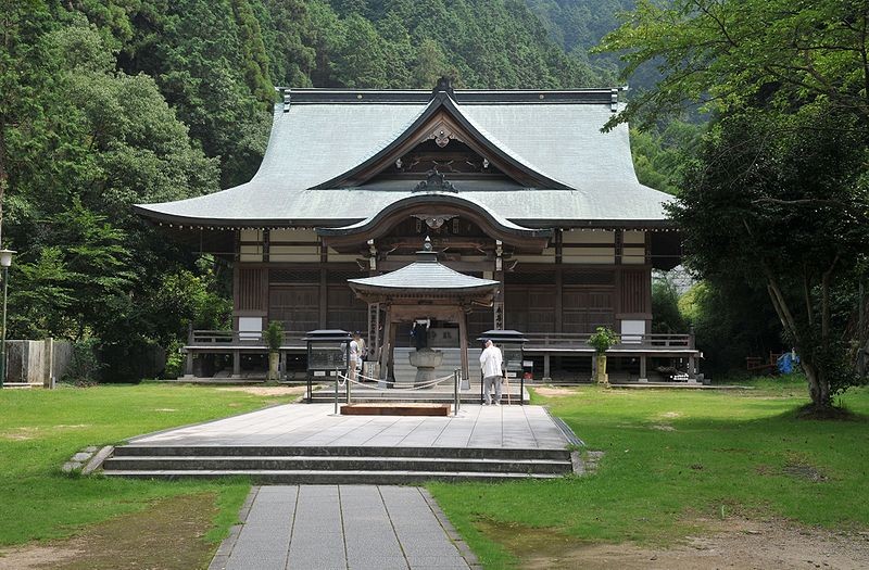 四国八十八箇所　第64番礼所　前神寺（まえがみじ）　西条市