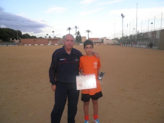 José Alberto Morcillo, jugador más deportivo del equipo cadete (octubre)