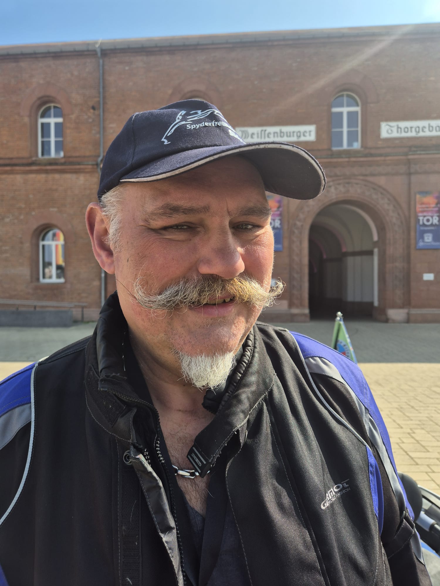 Uwe