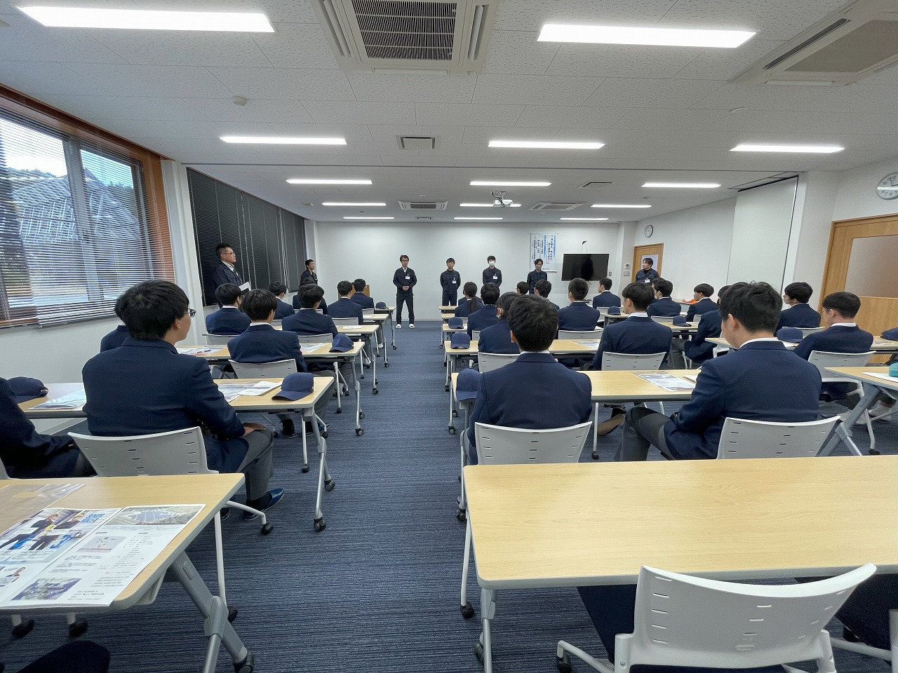 高山工業高校「地元企業見学会」