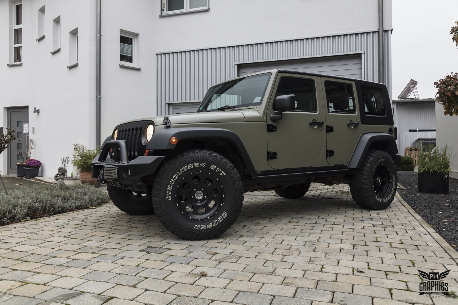 JEEP WRANGLER SATIN KHAKI GREEN PREMIUM WRAPPING