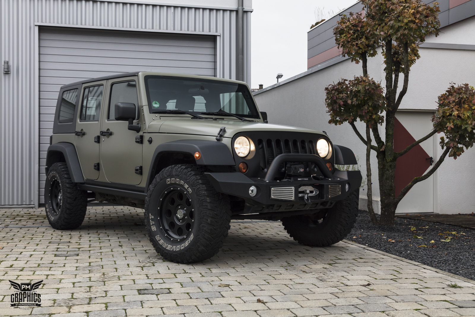 JEEP WRANGLER SATIN KHAKI GREEN PREMIUM WRAPPING