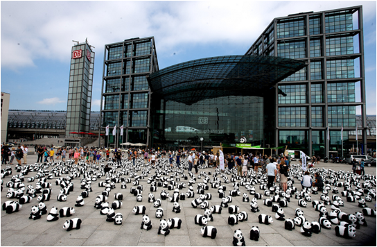  ROADSHOW - WWF, 1600 Pandas, bundesweit