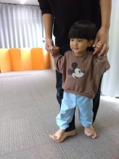 みんなニコニコ！　ふれあい遊び