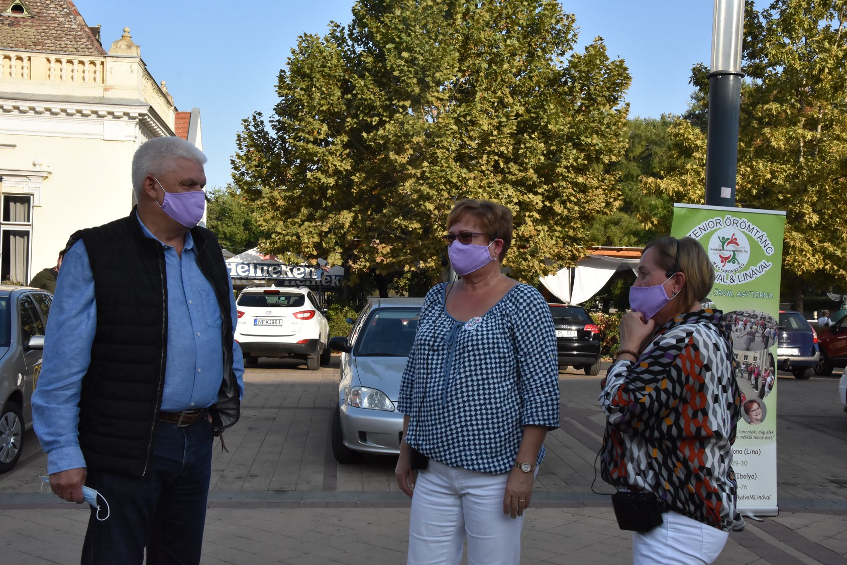 Szolnok - Halászné Ibolya és Gyűlvészi Rinyu Lina