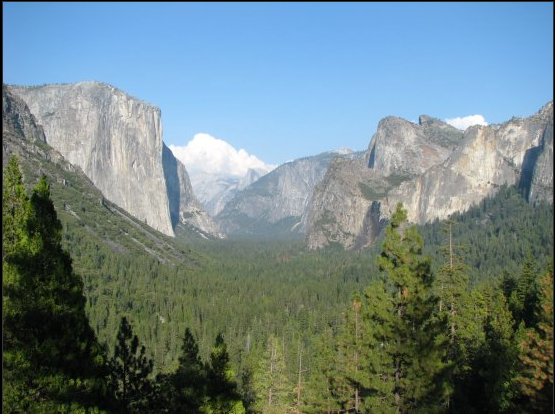 El Capitan (on the left) in Yosemite NP. Photo by: Boogie