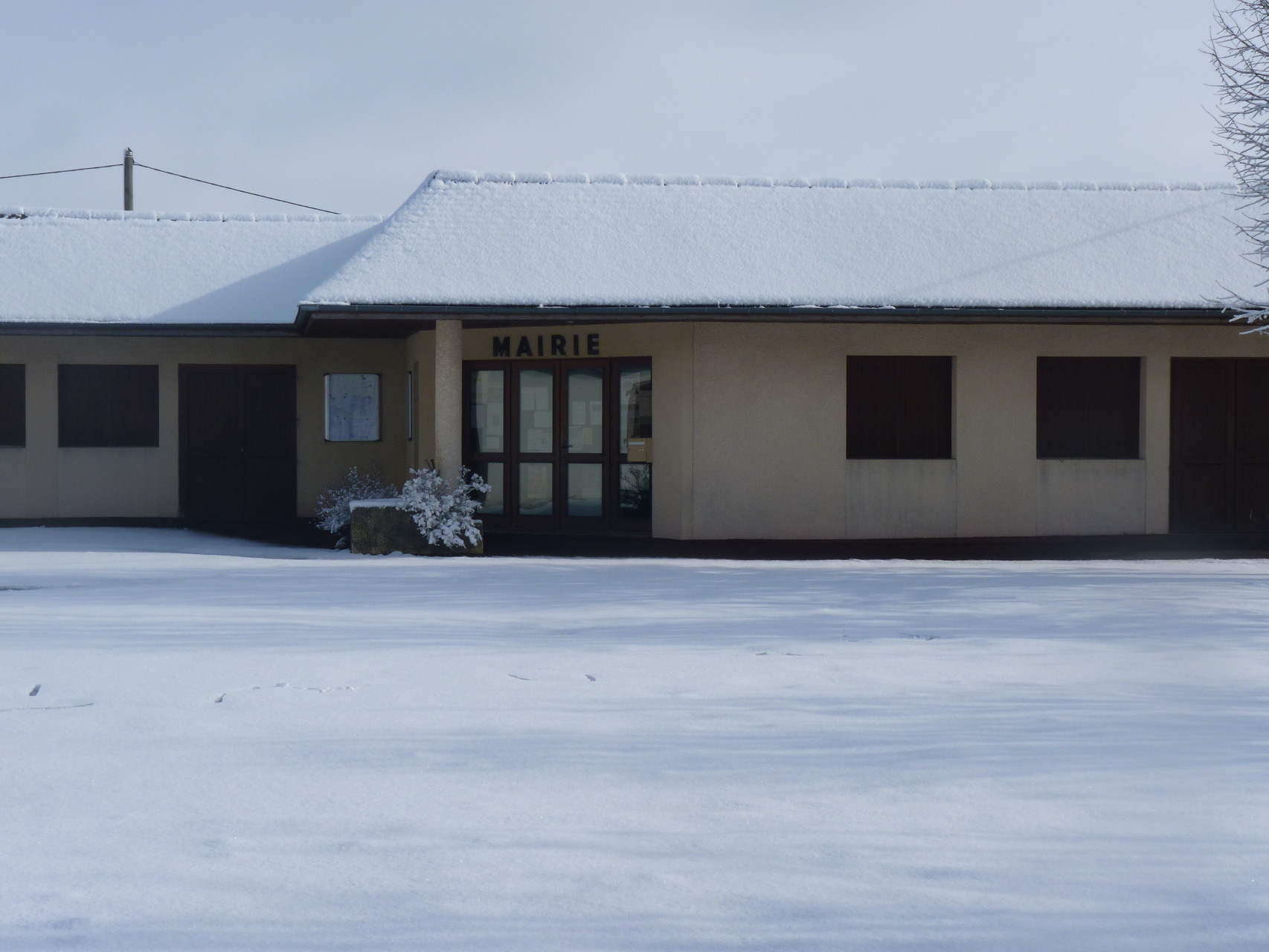 Mairie de Garlède sous la neige février 2015