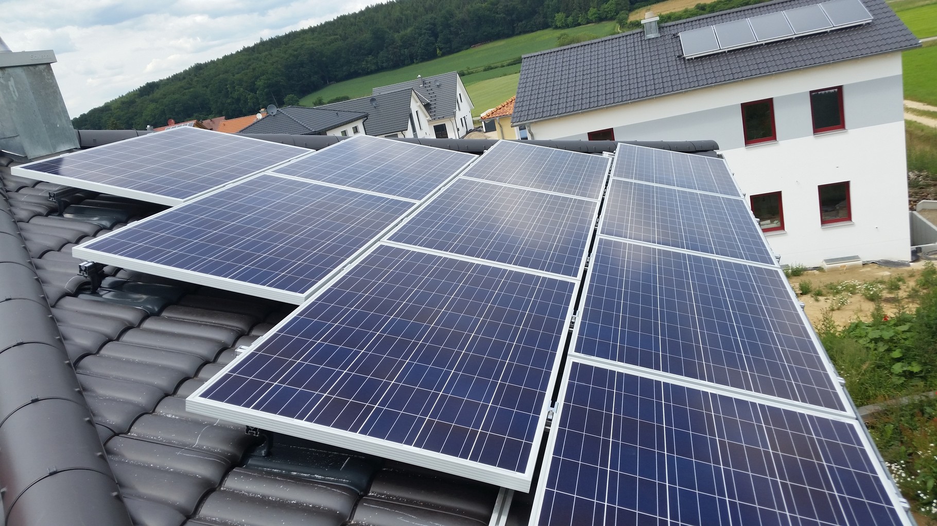 7,75 kWp Photovoltaikanlage 93356 TeugnSHARP Modulen 