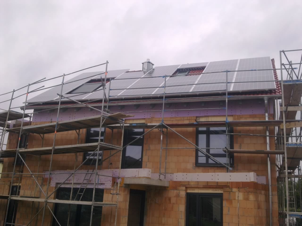 9,72kWp Photovoltaikanlage in 93073 Neutraubling