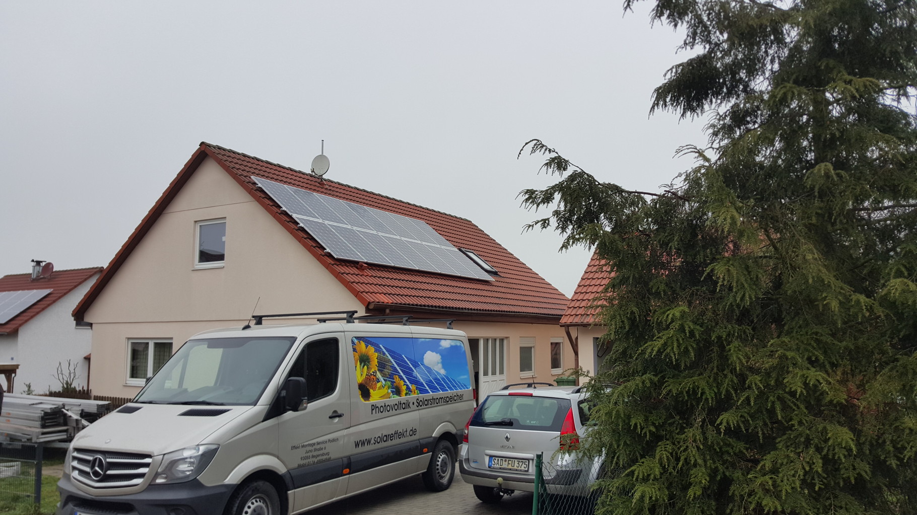 9,88 kWp Photovoltaikanlage 93188 Pielenhofen SolarWorld Modulen mit Senec  7.5 Lithium Batterie in 92551 Stullin