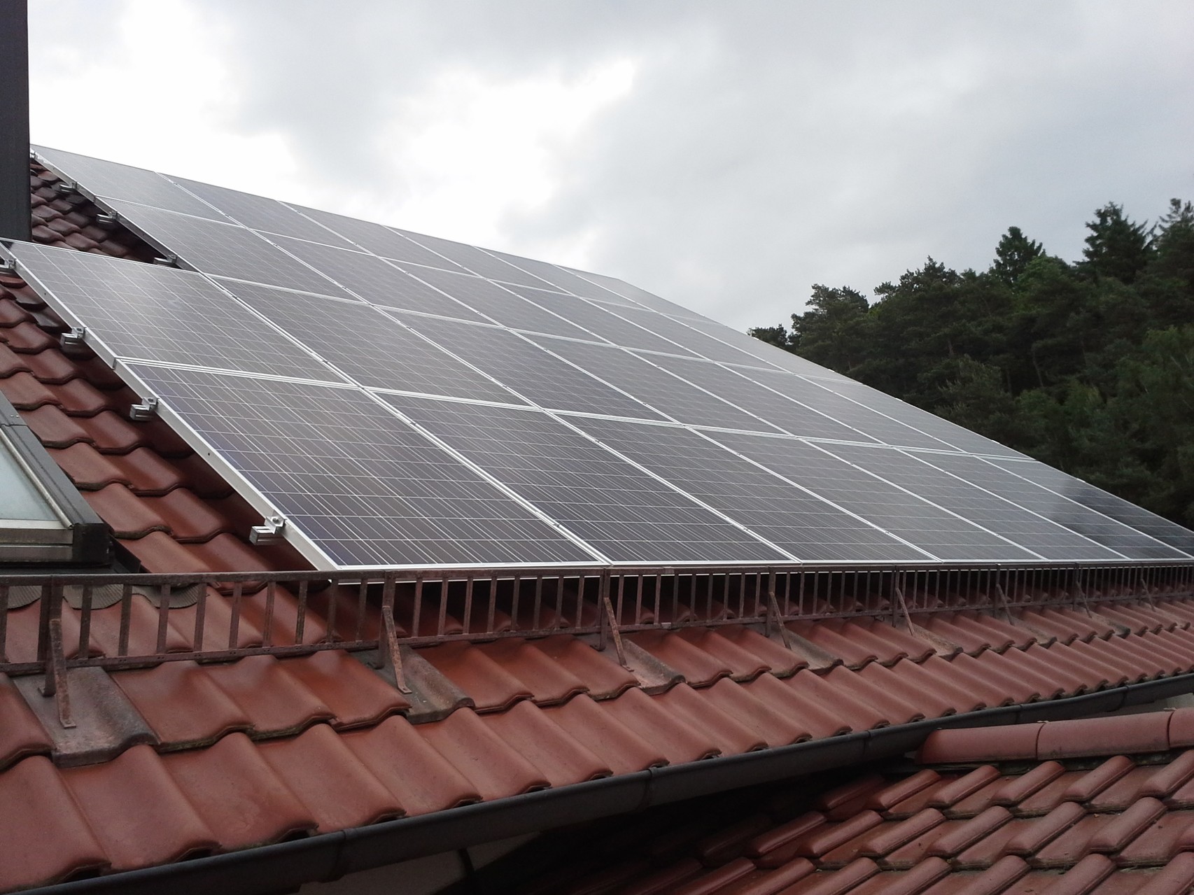 9 kWp in 93109 Wiesent SHARP Solar