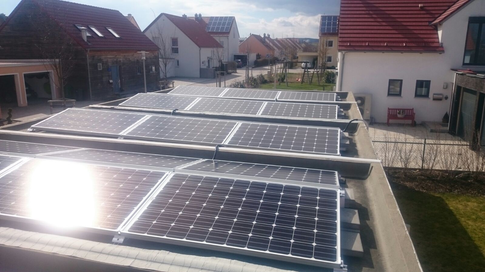 8,7 kWp Photovoltaikanlage mit Solarwatt Glas/Glas Module 30 Jahre Garantie mit Senec 10.0 Lithium Speicher