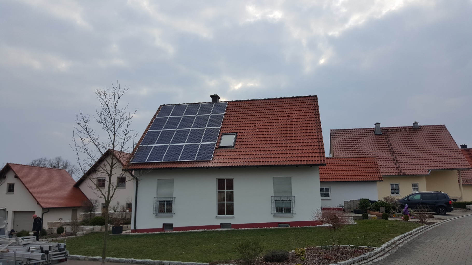 7,02 kWp Photovoltaikanlage mit Solarwatt Glas/Glas Module 30 Jahre Garantie mit Senec 5.0 Lithium Speicher
