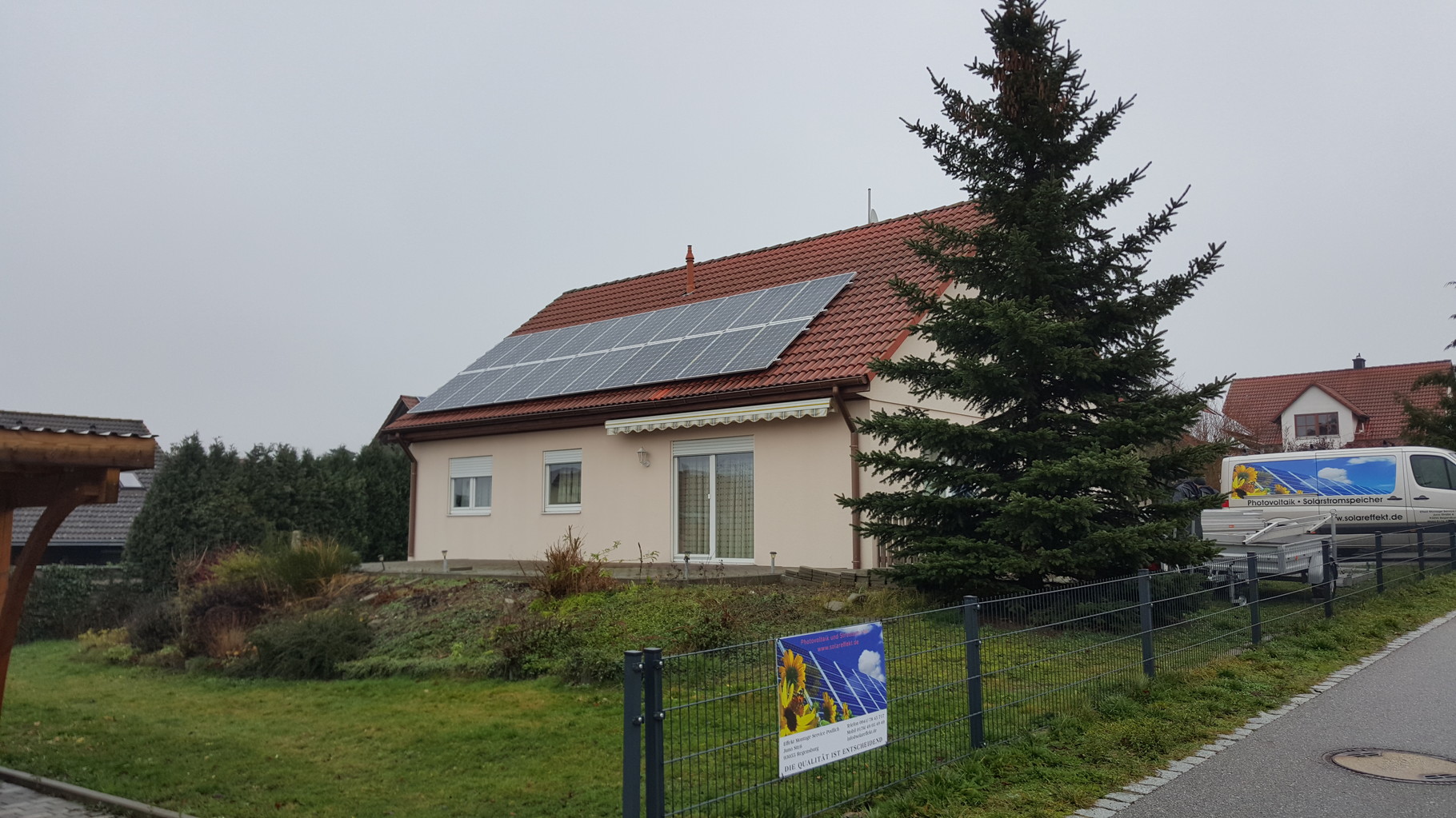 9,88 kWp Photovoltaikanlage 93188 Pielenhofen SolarWorld Modulen mit Senec  7.5 Lithium Batterie in 92551 Stullin