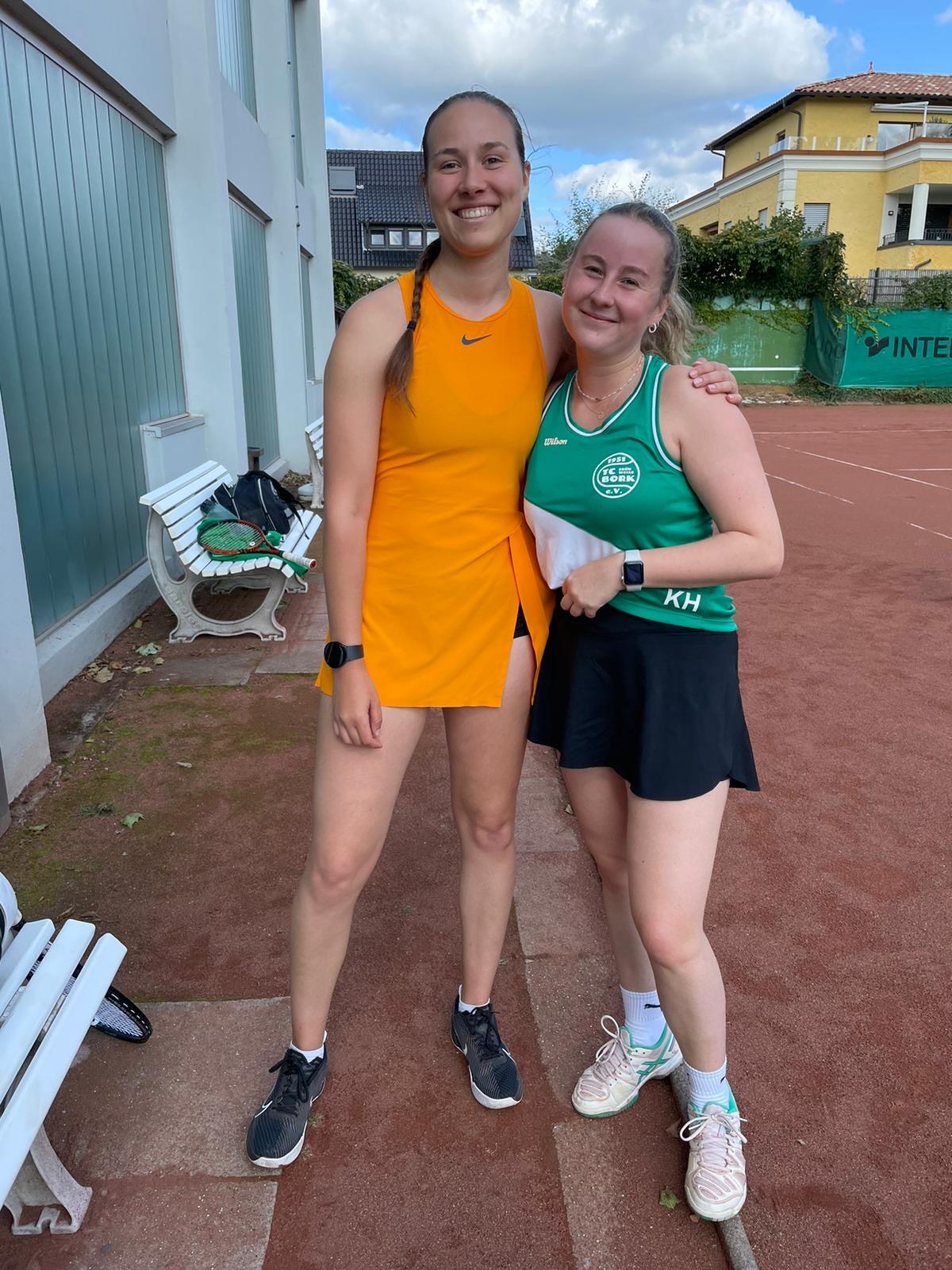 Dameneinzel Gina Vennes (1.) vs. Katharina Hampel 