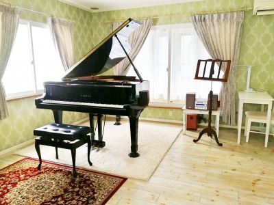 鎌倉七里ヶ浜のピアノ教室　レッスン室