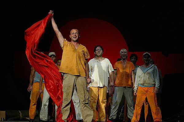 der kuss der spinnenfrau -theater lübeck