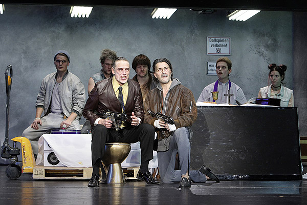3 groschenoper -theater lübeck