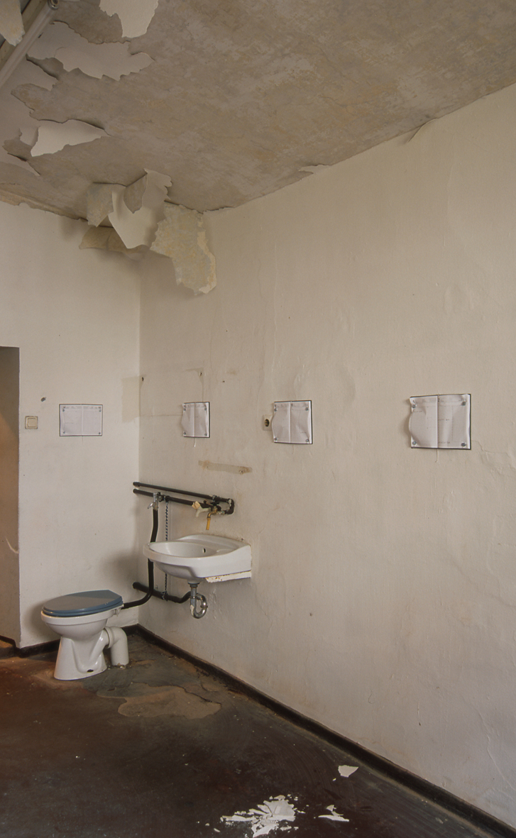 (Installation 3 in a disused Stasi prison, Gefängnisbau Andreasstraße, Erfurt)