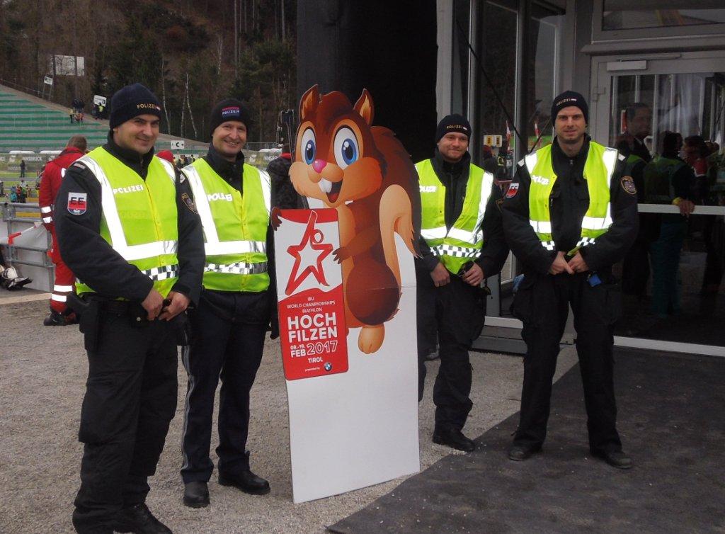 Auch die Security steht auf Burli