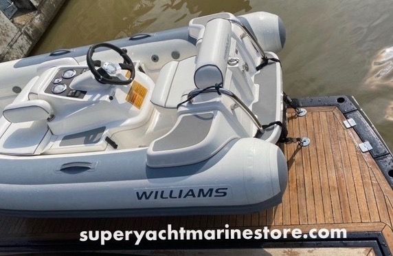 WILLIAMS TENDER CHOCKS ©www.superyachtmarinestore.com