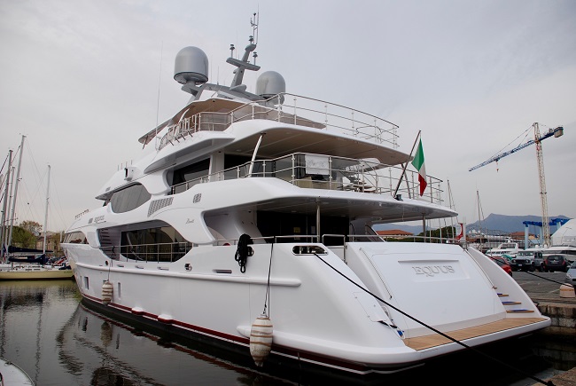 Motor Yacht Equus