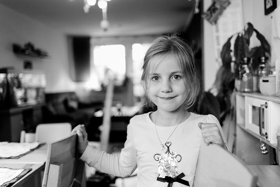 Neugeborenenfotos Homestory Lifestyle Fotografie Reportage Familienfotografie Photography Zwickau Hebamme Lichtbildkuenstlerei Rettke Hochzeit Kinderbilder Geschwisterfotos Chemnitz Zittau Erfurt Jena Leipzig Dresden Bautzen Newborn Baby Schwangerschaft