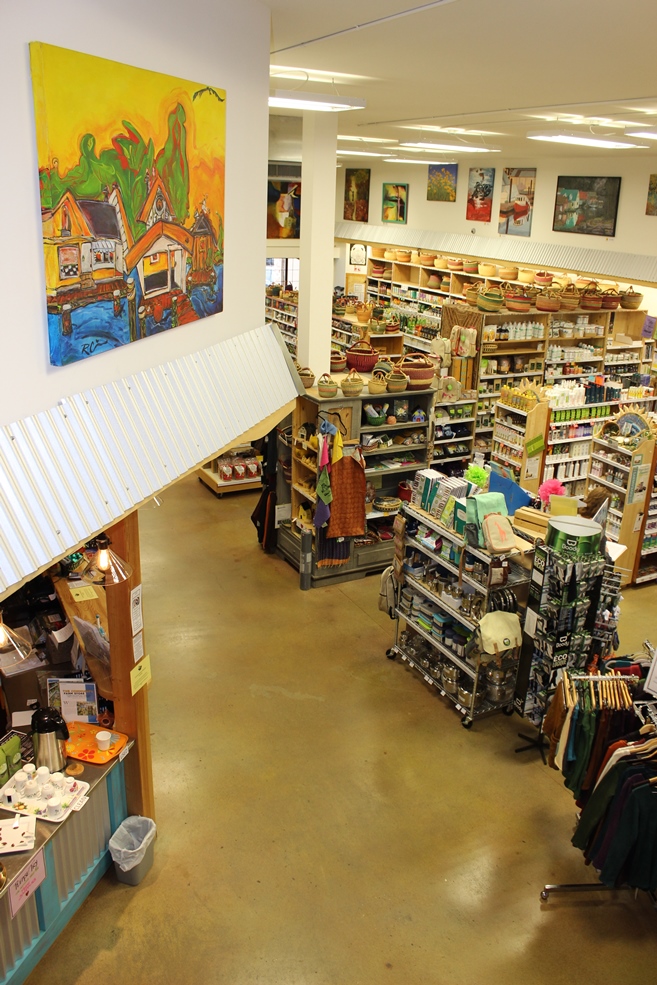 Community Farm Store Cowichan Cat Rescue