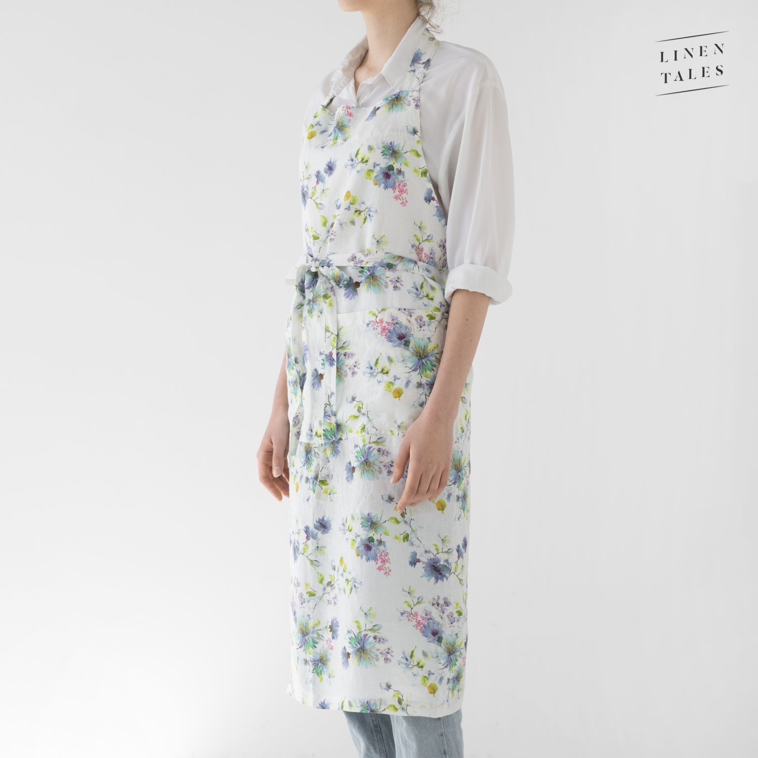301/Flower on white