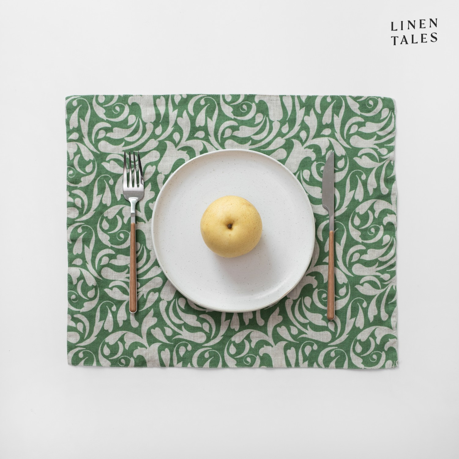801/Evergreen Damask on natural