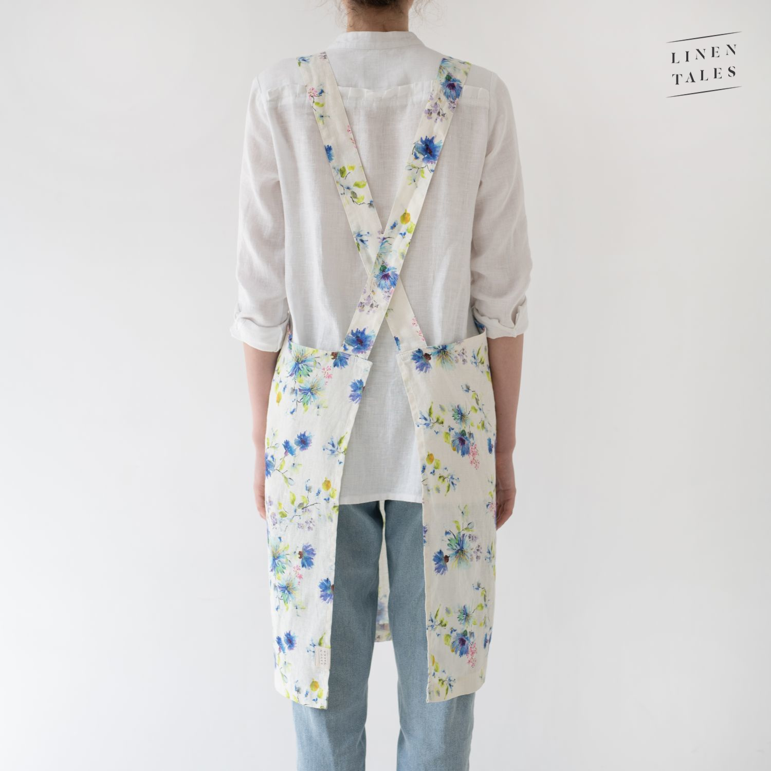 301/Flower on white